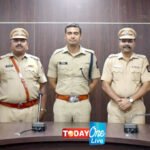 नियत वयोमानानुसार सेवानिवृत्त झालेल्या पोलीस अधिकारी व अंमलदारांचा मा. डॉ. नीलाभ रोहन, पोलीस अधीक्षक यांच्या हस्ते सत्कार व निरोप समारंभ,